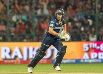 Royal Challengers Bengaluru vs Gujarat Titans Match Scorecar